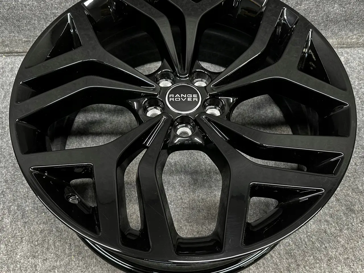 Billede 1 - LAND ROVER EVOQUE K8D2 8.0" x 20" 5x108 ET 40