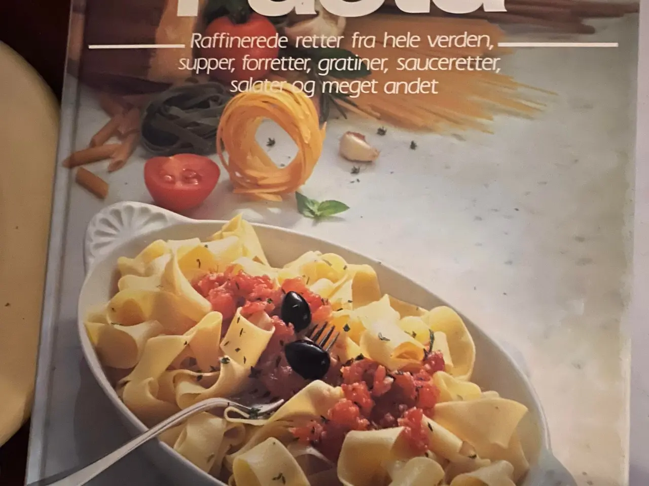Billede 1 - Lademanns nye kogebøger - Pasta