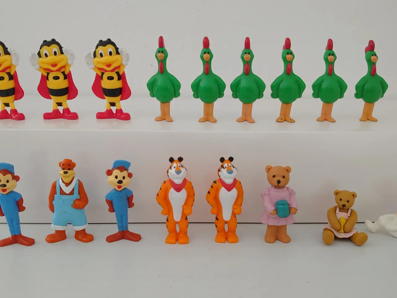 Billede 1 - 17 stk vintage Kellogg´s plastfigurer i god stand.