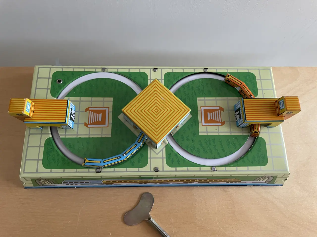 Billede 3 - Retro mekanisk blik togbane 