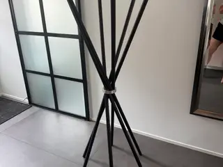 Mikado Coat hanger
