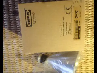 2 fabriksnye lamper