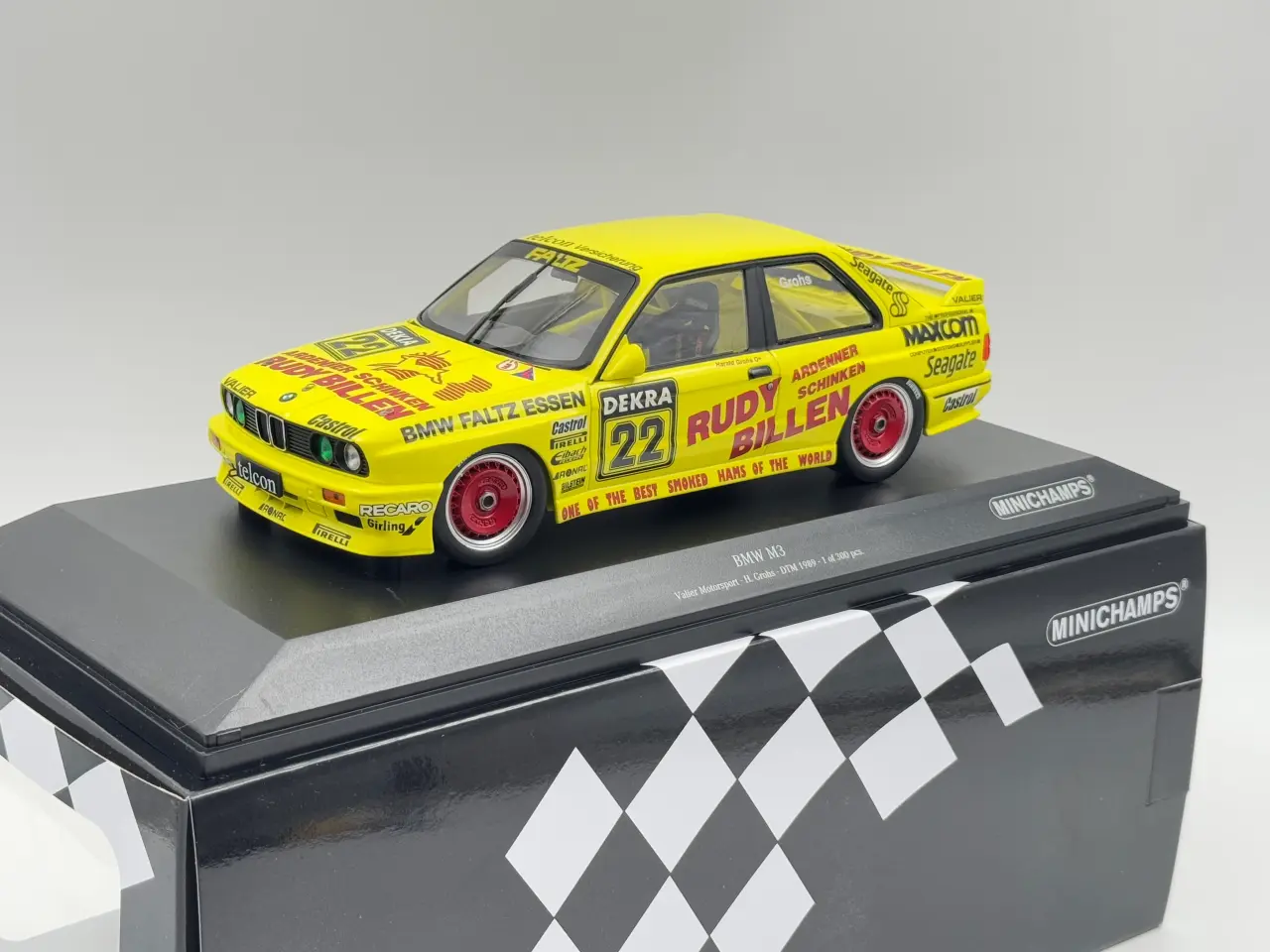 Billede 2 - 1989 BMW M3 EVO DTM E30 - Minichamps - 1:18