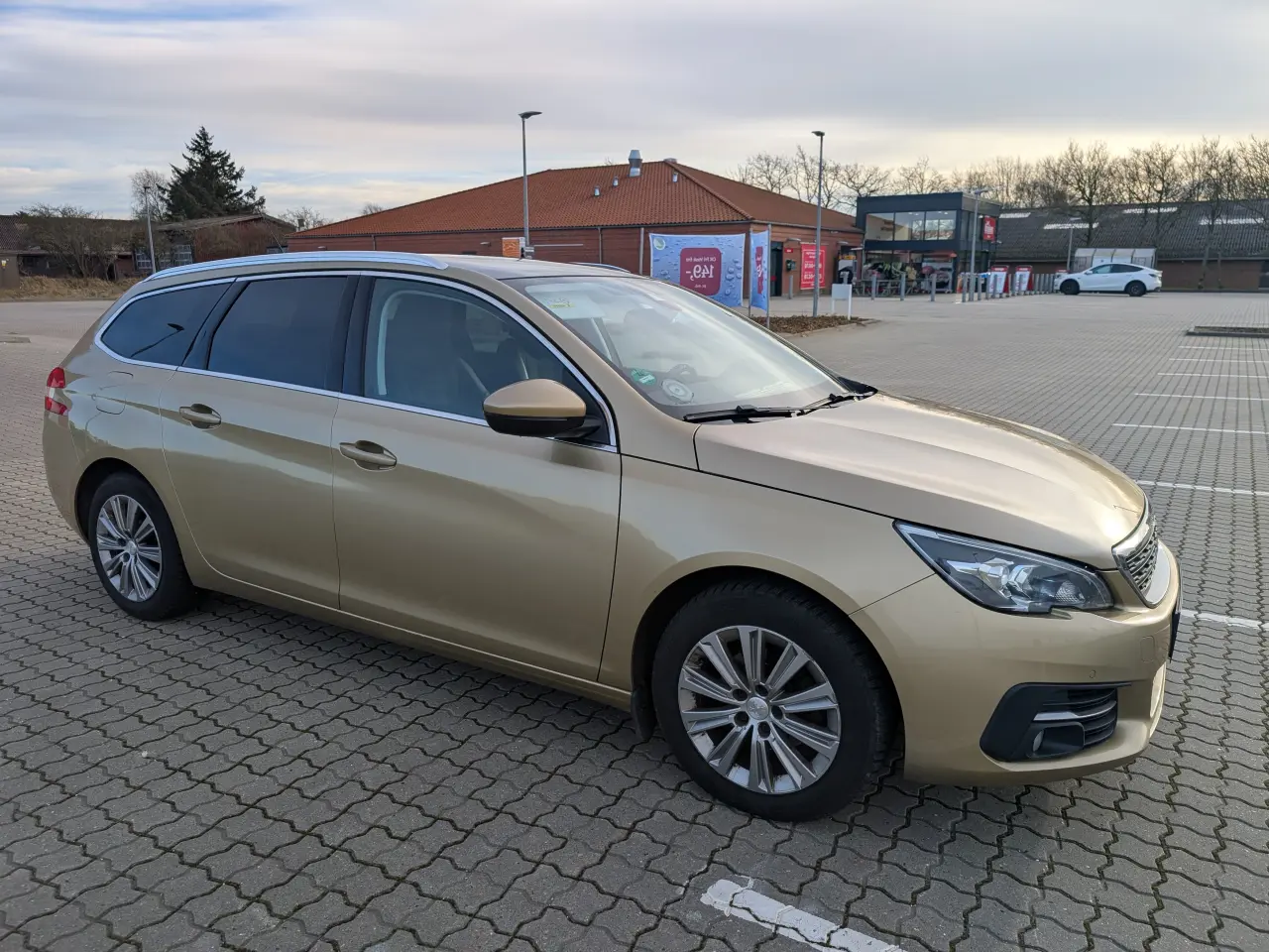 Billede 3 - Nysynet Peugeot 308 SW 1,6 Selection Sky
