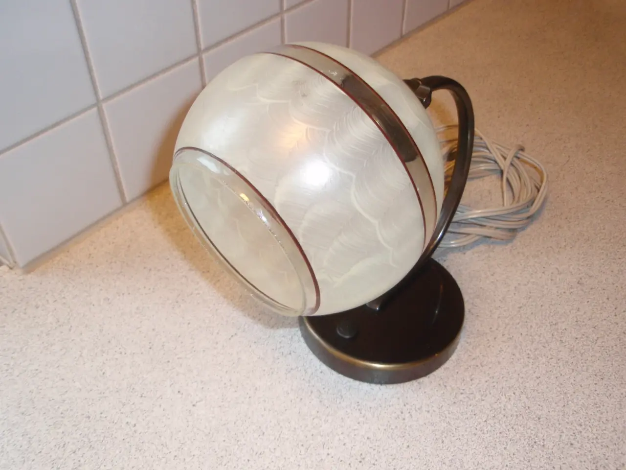 Billede 1 - Gl. bord/væg lampe