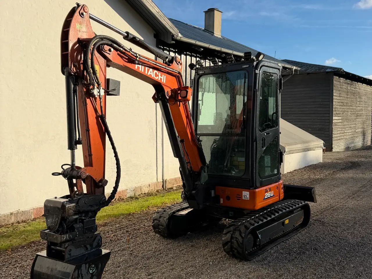 Billede 10 - Hitachi Zx 26U-6! 2000Timer Rotortilt!