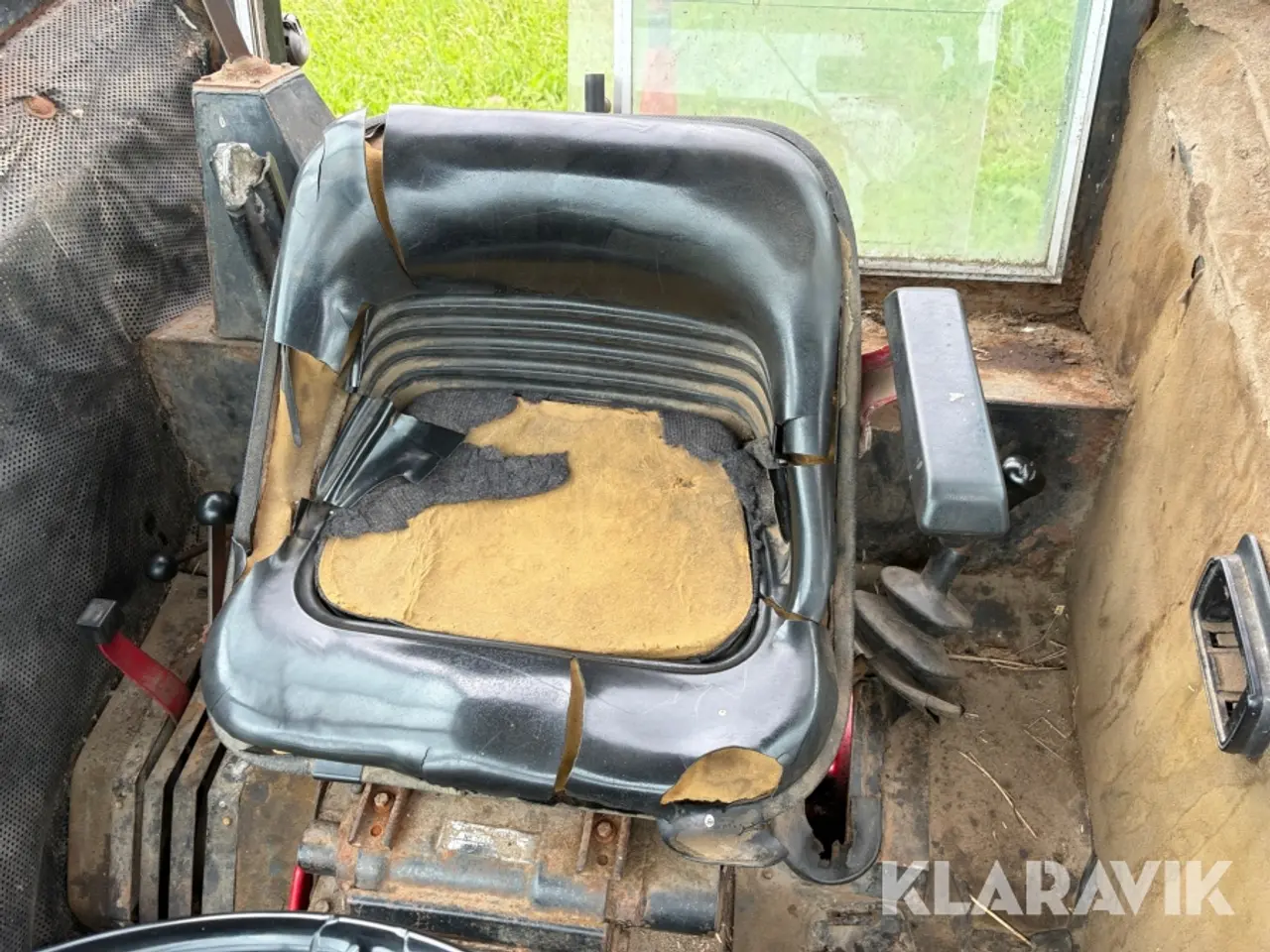 Billede 11 - Veterantraktor IH 844-S