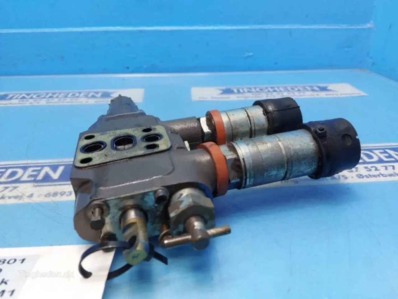 Billede 10 - Massey Ferguson 6180 Ventilblok 3582518M1
