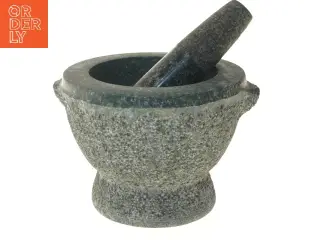 Granit morter med støder (str. 16 cm)