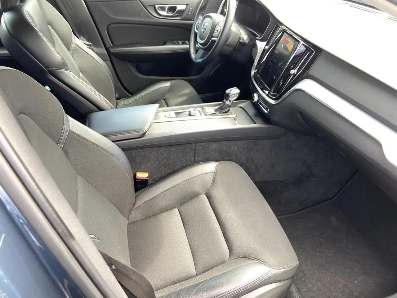 Billede 6 - Volvo V60 2,0 D3 Momentum 150HK Stc 6g Aut.