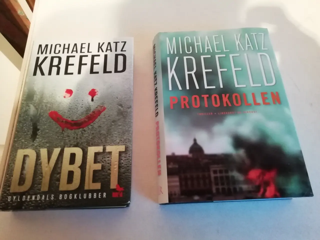 Billede 1 - Dybet og Protokollen, Michael Katz Krefeld s