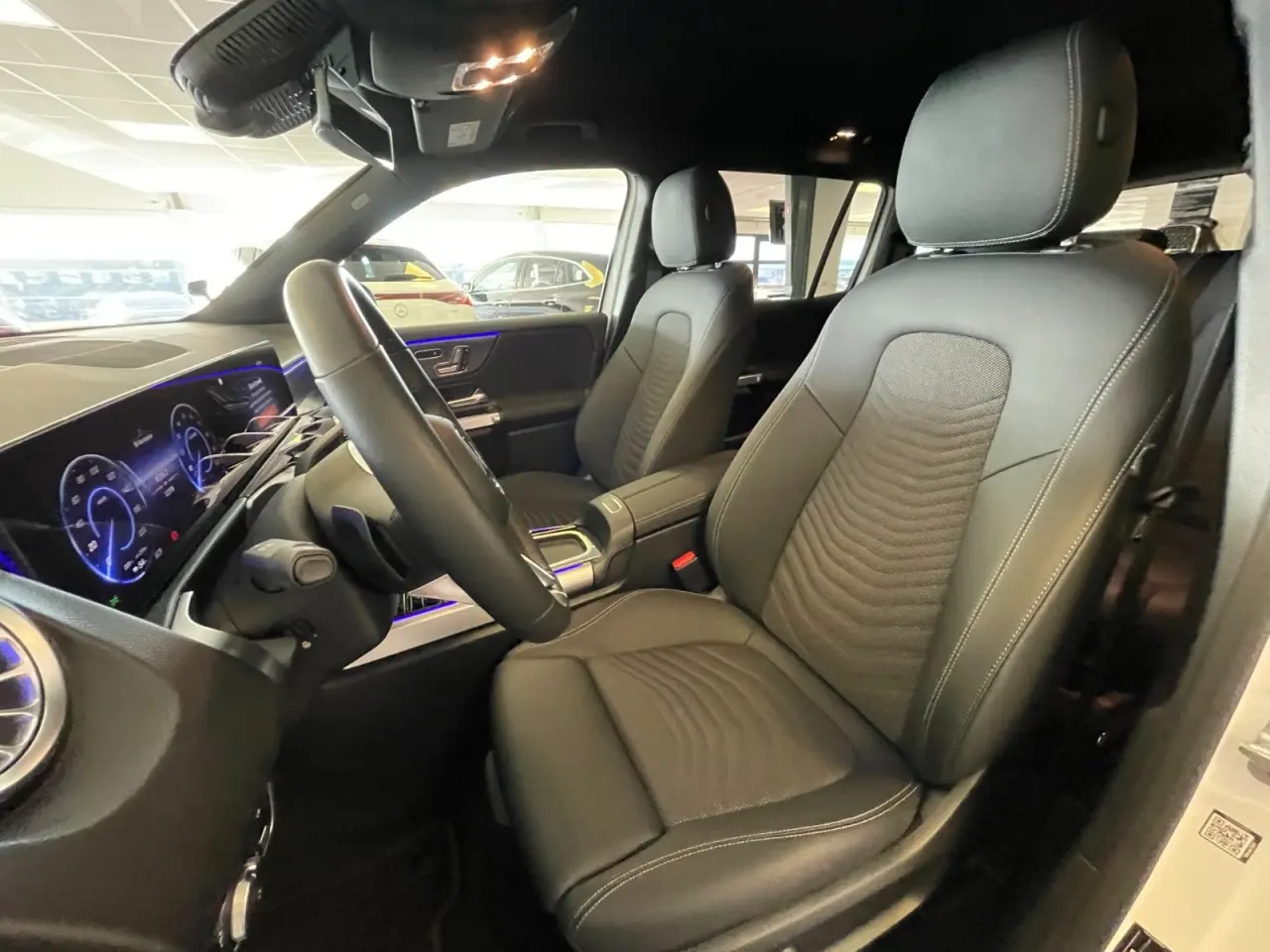 Billede 4 - Mercedes EQB300  Progressive 4Matic