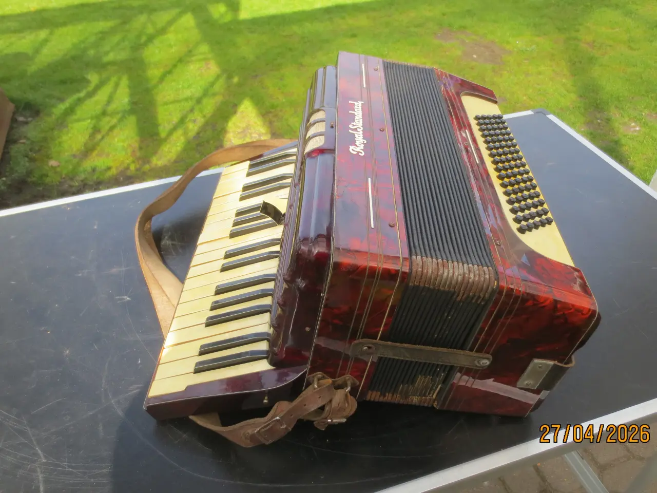 Billede 1 - 1 stk Royal Standard Harmonika