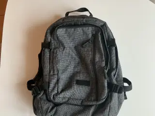 Eastpak Volker rygsæk/skoletaske 35 L.