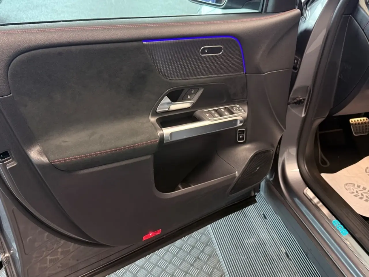 Billede 9 - Mercedes EQB250 AMG Line