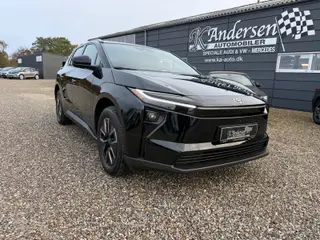 Toyota bZ4X 73 Active Tech AWD