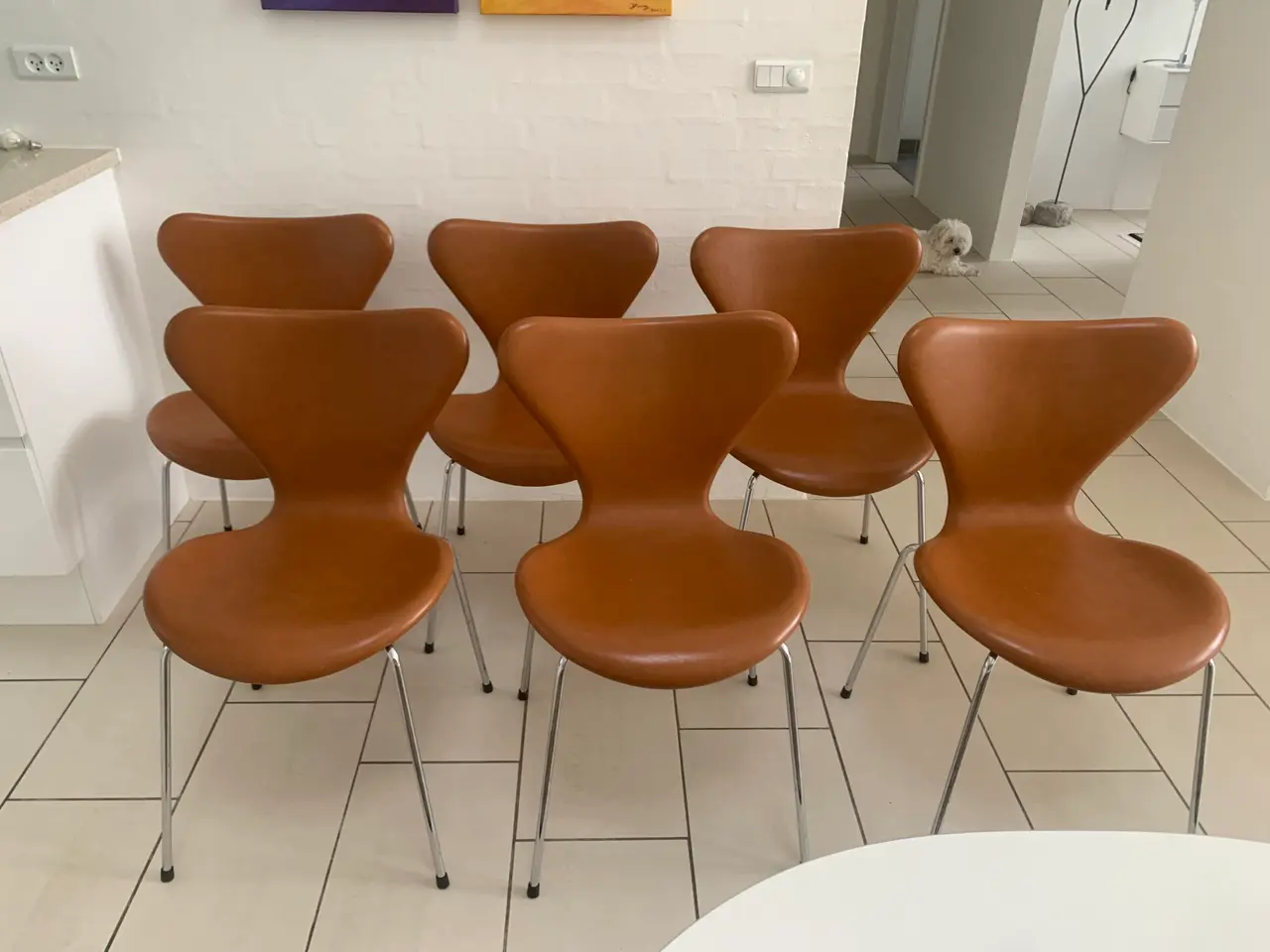 Billede 1 - Arne Jacobsen syverstole 3107 i læder