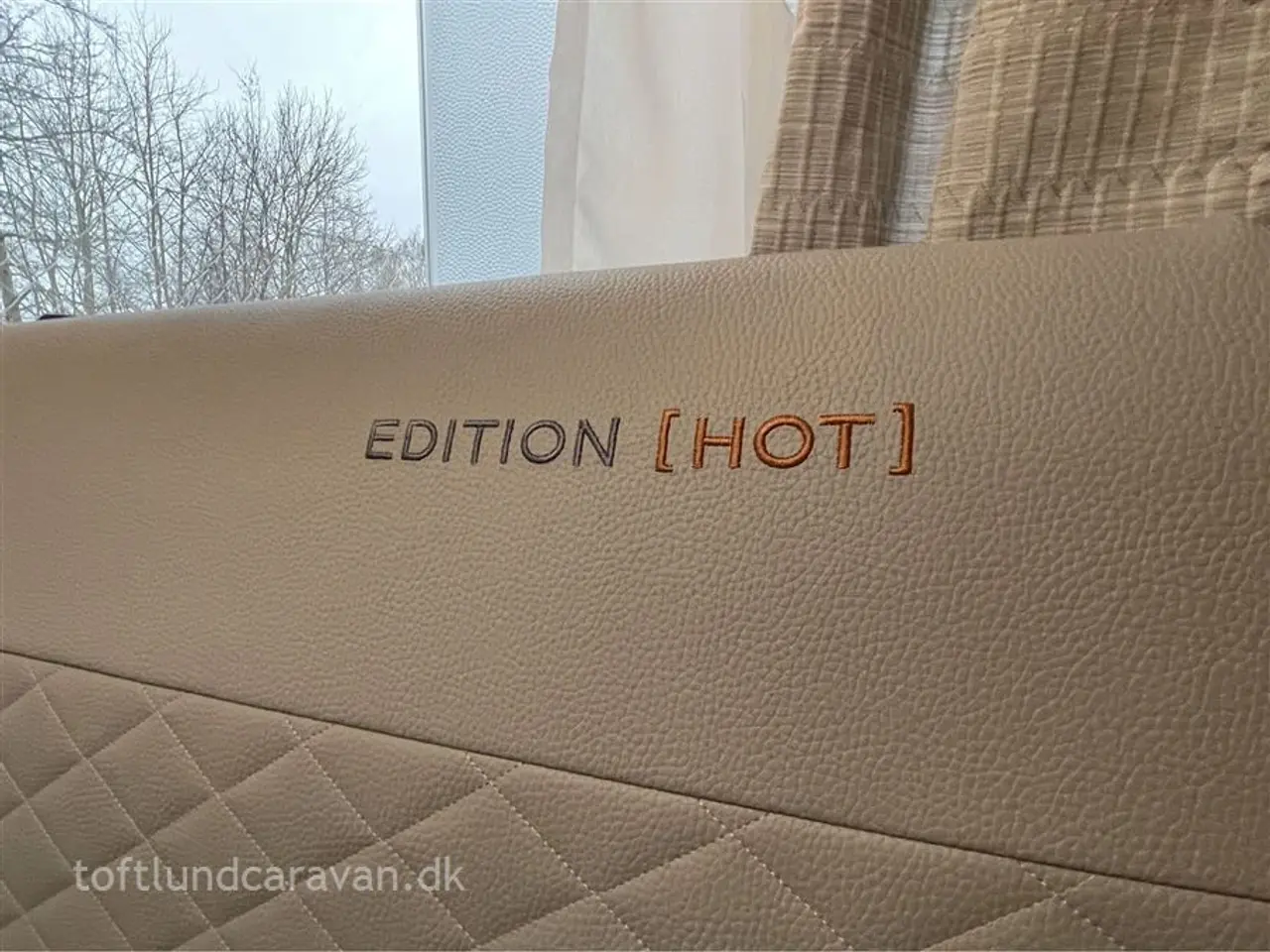 Billede 6 - 2025 - Weinsberg CaraOne 480 EU HOT EDITION   FABRIKSNY HOT 2025 kampagnevogn med masser af udstyr. BYGGET AF KNAUS/ TABBERT, NU PÅ LAGER
