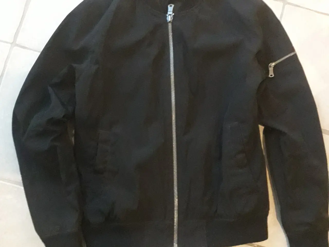 Billede 1 - "Bombert jacket" str. M