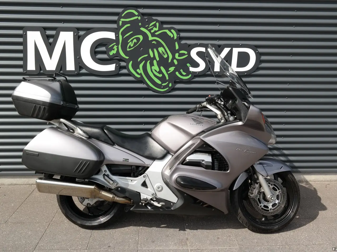 Billede 1 - Honda ST 1300 Pan European MC-SYD BYTTER GERNE