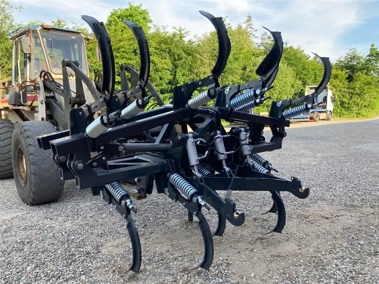 Billede 8 - - - - J-Maskiner dybdeharveforsats 6 m.