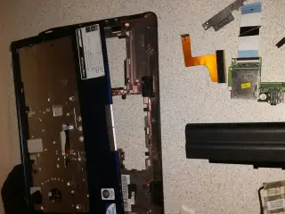 Diverse dele til acer aspire 1410 mini