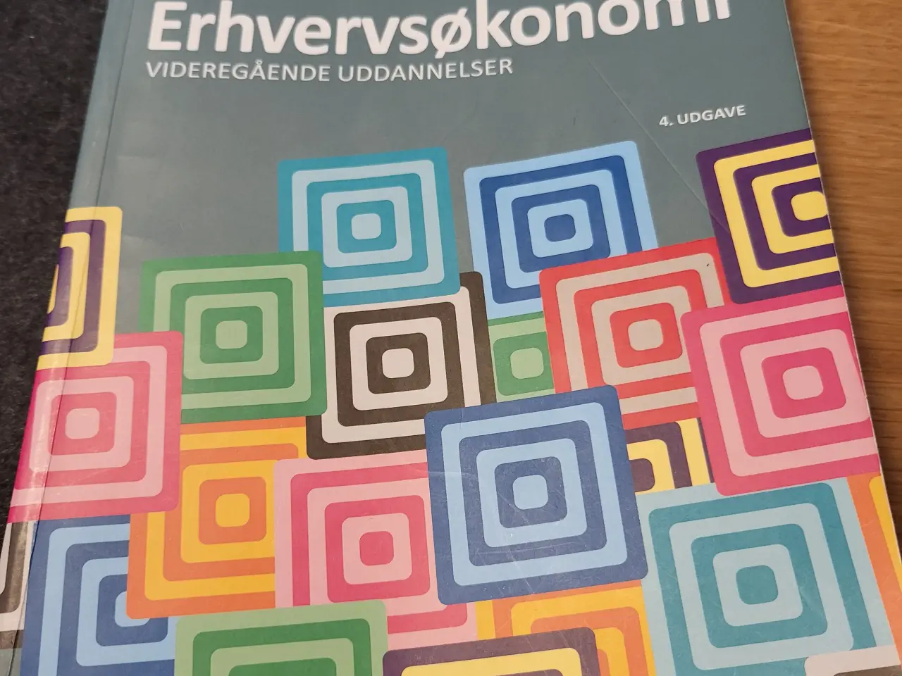 Billede 1 - Erhvervsøkonomi videregående uddannelser