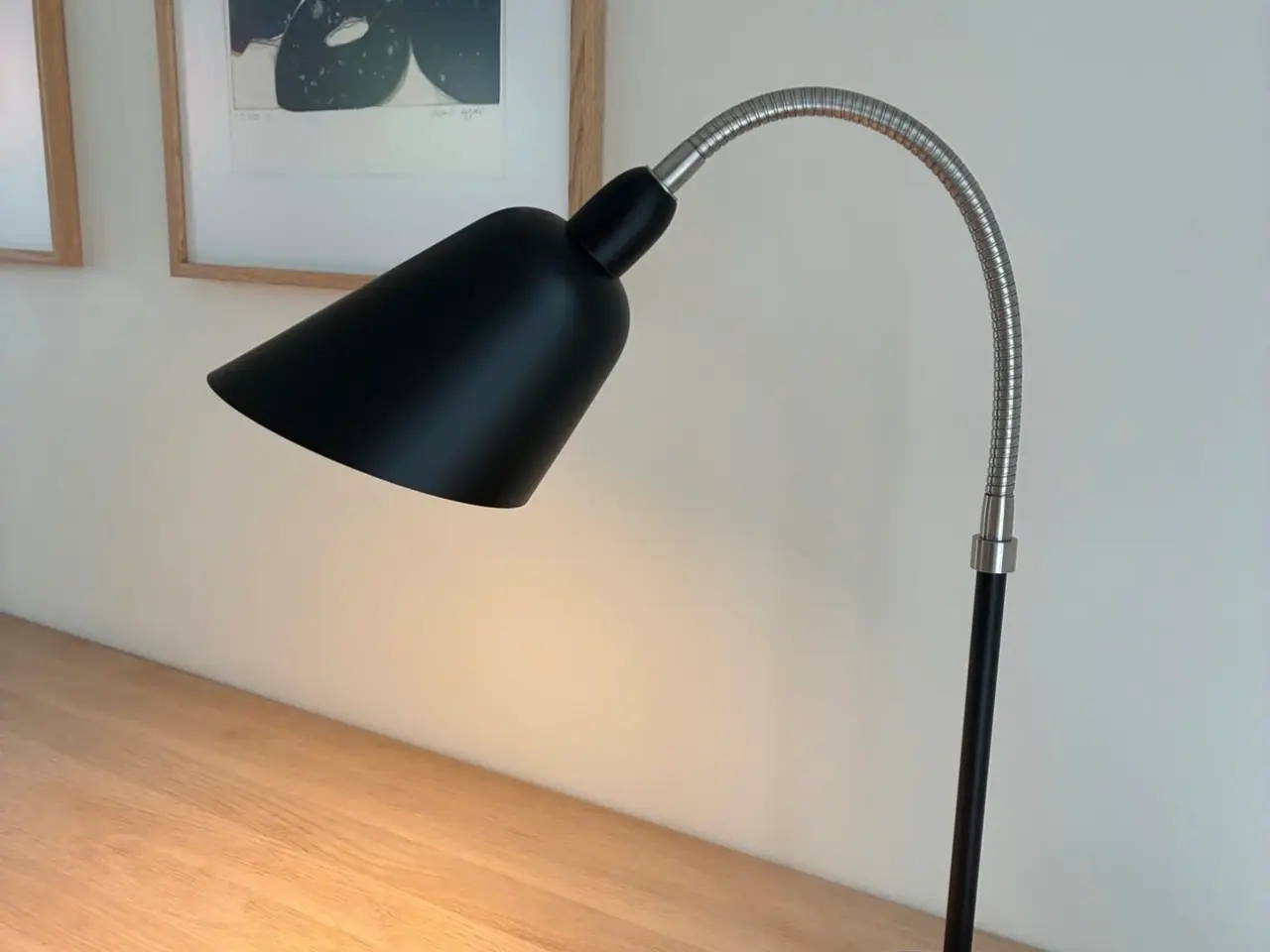Billede 1 - Arne Jacobsen Bellevue gulvlampe (model AJ7)