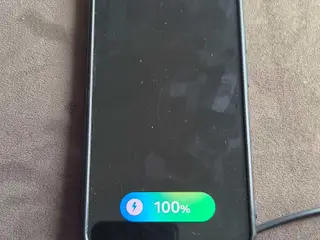 SAMSUNG Galaxy s22 