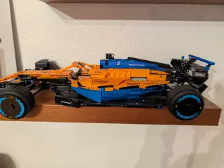 F1 LEGO MCL