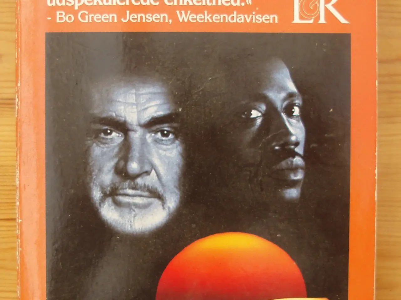 Billede 1 - Solen Stiger af Michael Crichton