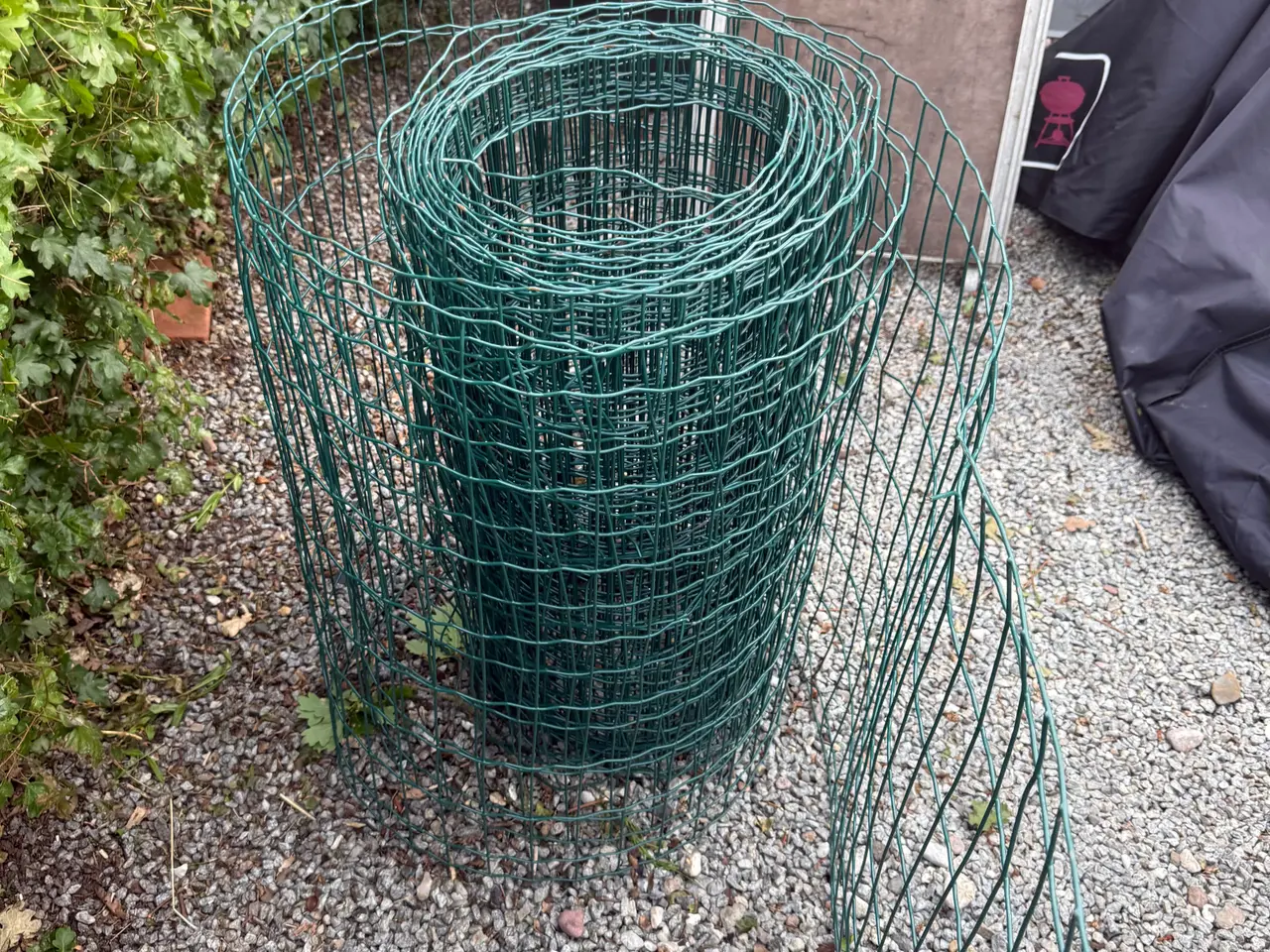 Billede 1 - Jeg sælger dette metalhegn.