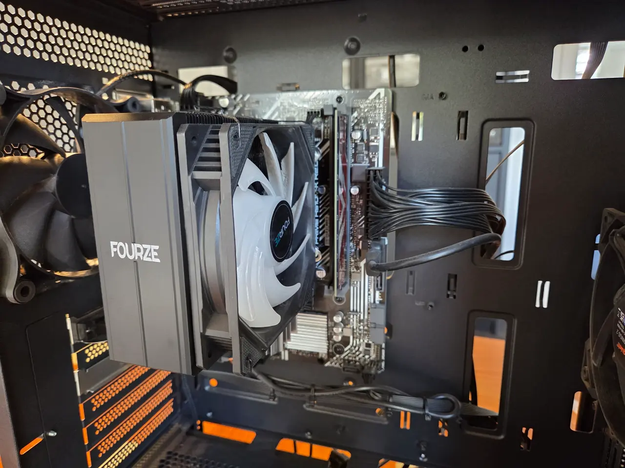 Billede 3 - Føniks (ASUS) Intel Coffee Lake Workstation II