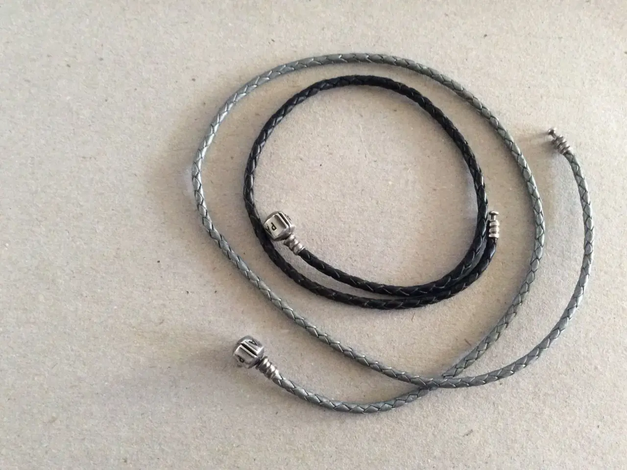 Billede 2 - Pandora flettede armbånd