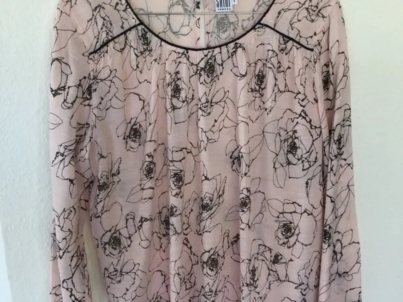 Billede 1 - Ny Bluse - SAINT TROPEZ i str. S