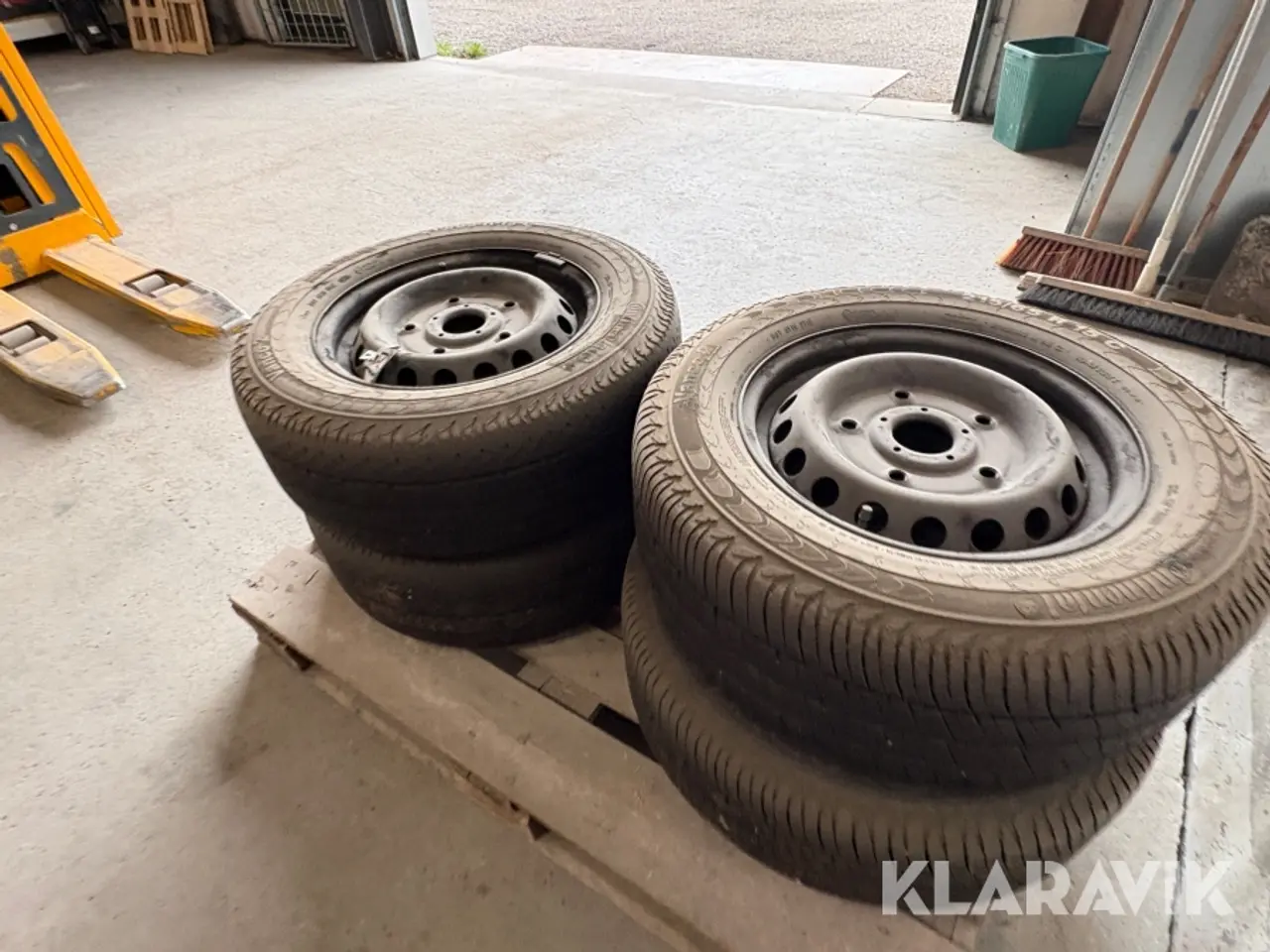 Billede 4 - Hjul Continental 215/65-15