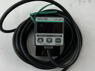 Panasonic SUNX DP2-40E Digital Vacuum Pressure