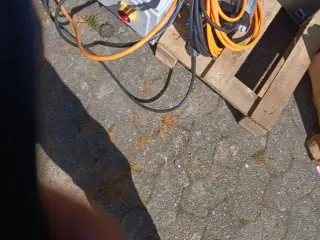 Komplet elhejs til porte. Med batteri bagup