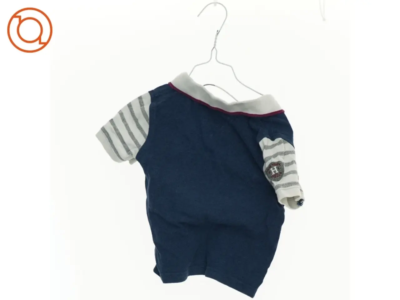 Billede 2 - T-Shirt fra Tommy Hilfiger (str. 86 cm)