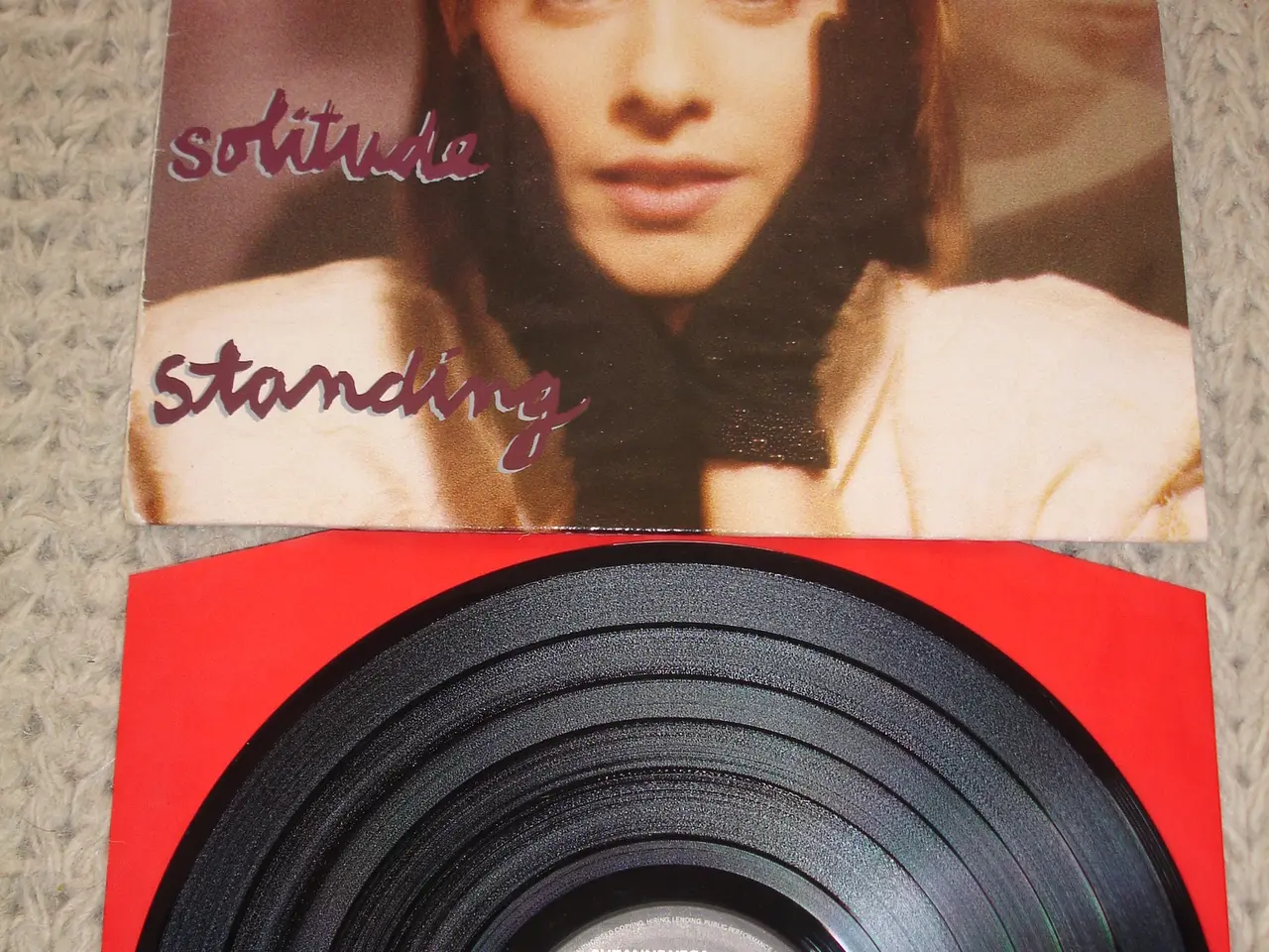 Billede 1 - (Sender gange) Suzanne Vega – Solitude Standing