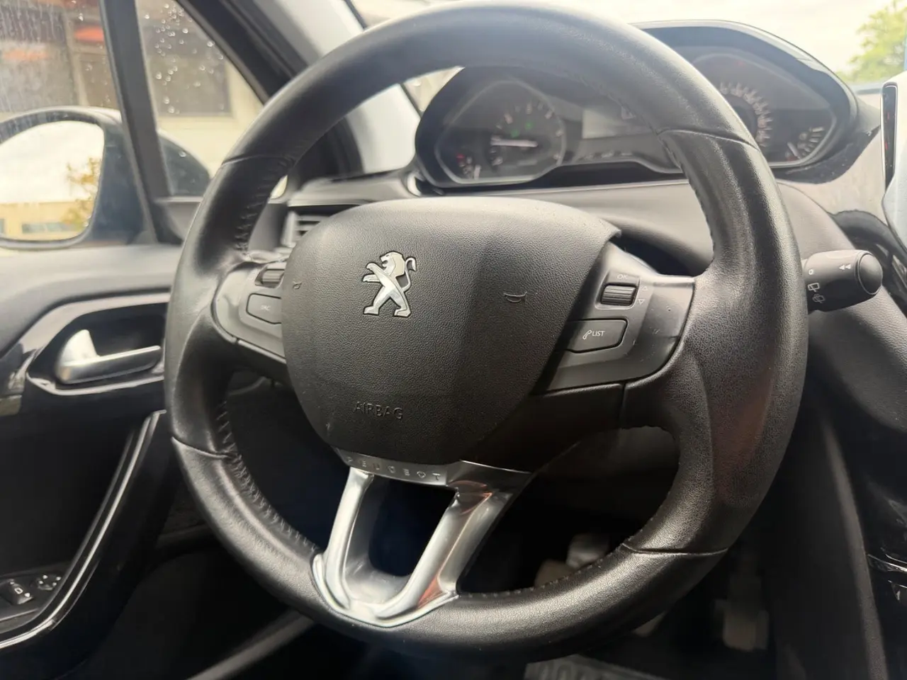 Billede 11 - Peugeot 208 1,6 BlueHDi 100 Envy Sky