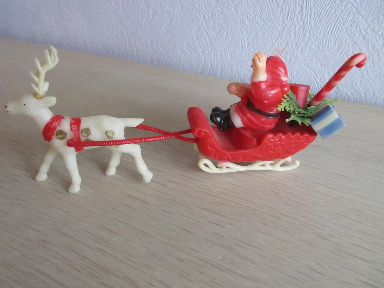 Billede 2 - GAMMEL julemand i kane med rensdyr ;-)