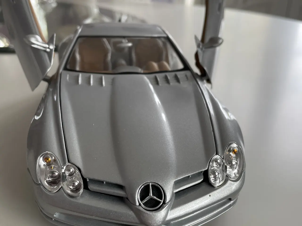 Billede 5 - Flot Mercedes SLR McLaren 1:18 modelbil