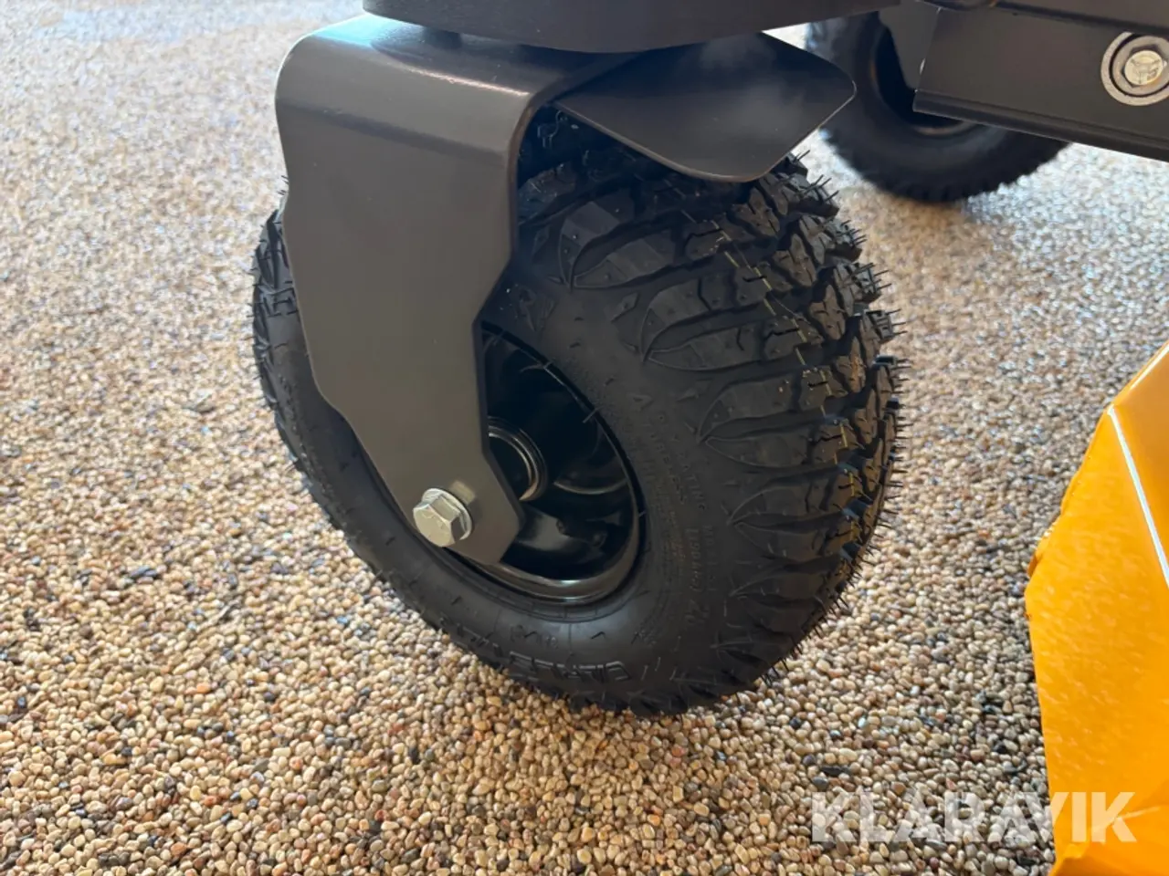 Billede 7 - Græsslåmaskine Cub cadet 17BIGBYN603