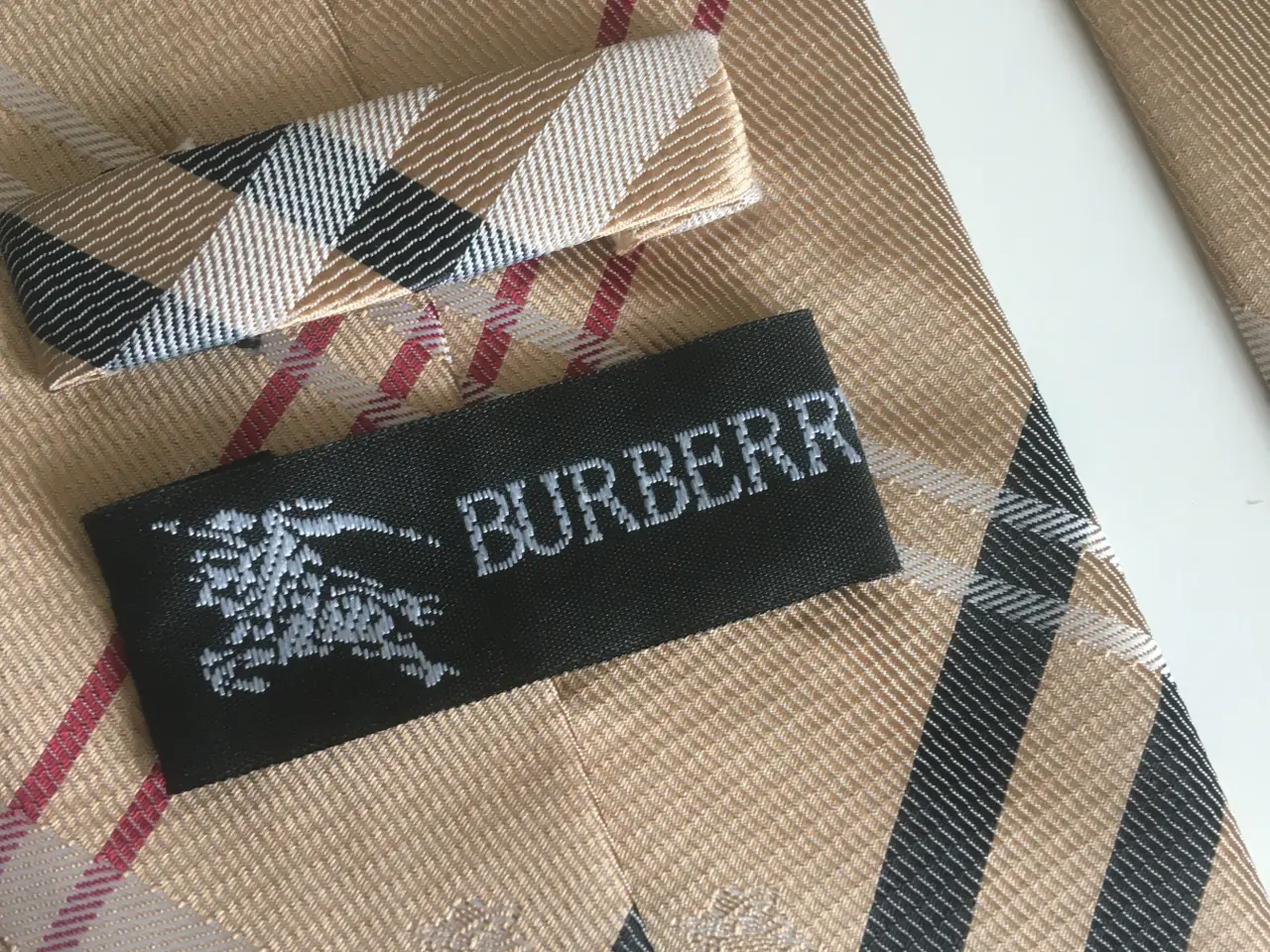 Billede 4 - burberry slips manchet retro vintage