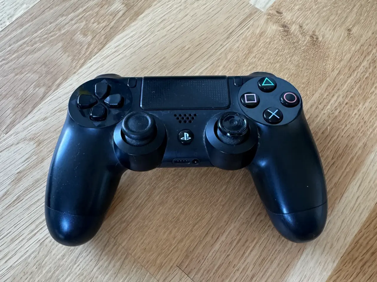 Billede 8 - PlayStation 4 500GB + 2 spil – Fungerer perfekt