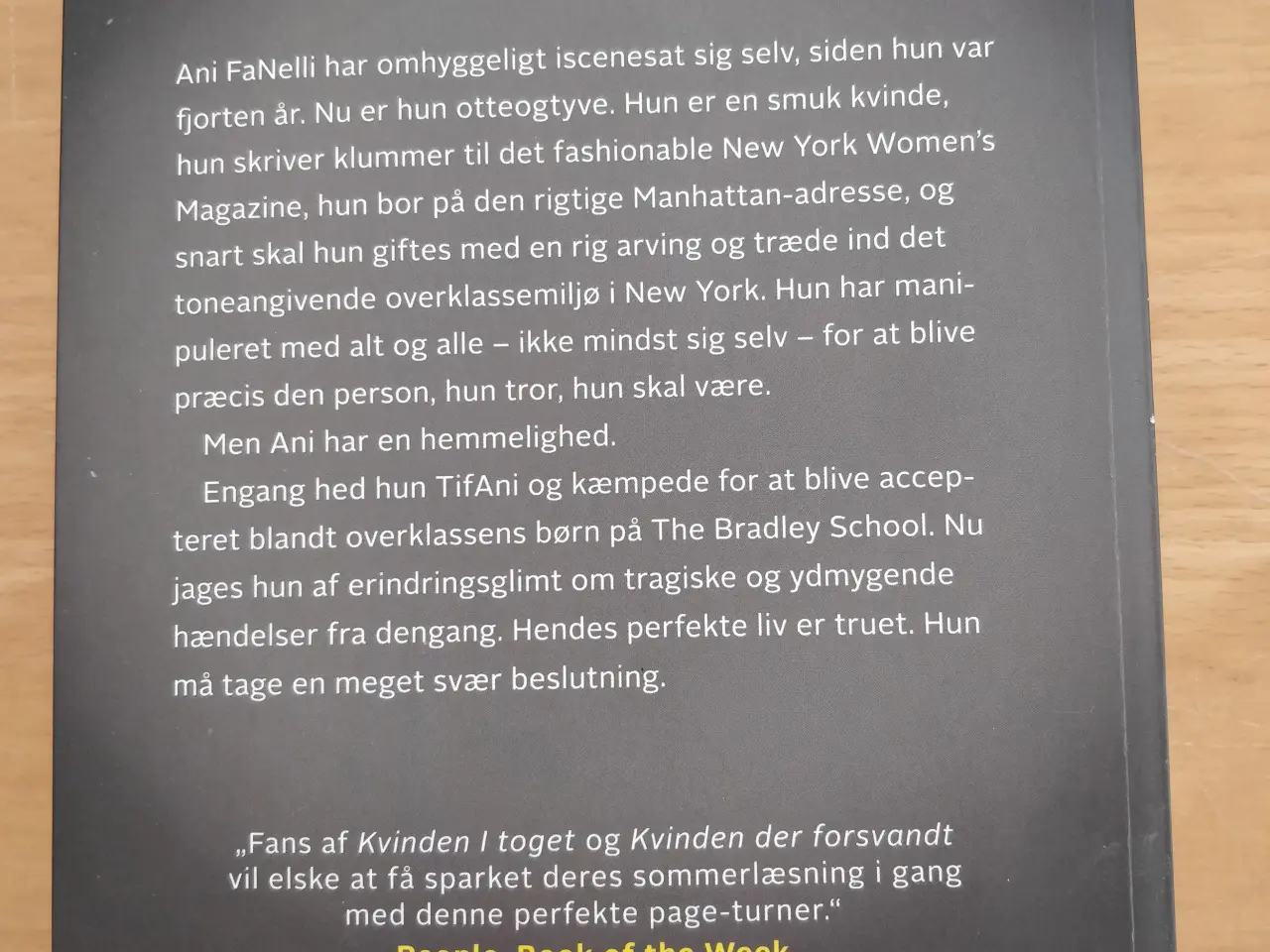Billede 4 - Verdens heldigste kvinde, Jessica Knoll