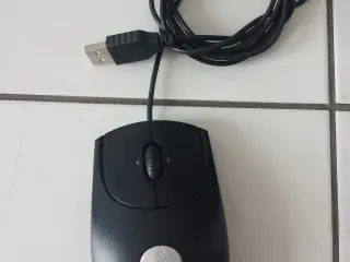 Mus, Logitech RX 250, USB