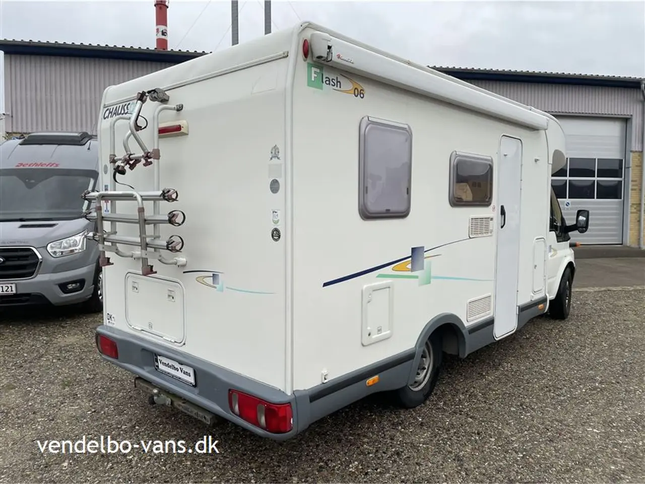 Billede 2 - 2007 - Chausson Flash 06   Fin begyndervogn med fast dobbeltseng bagerst