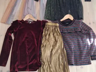 Nytårs/jule/festtøj til 9-10 årig pige